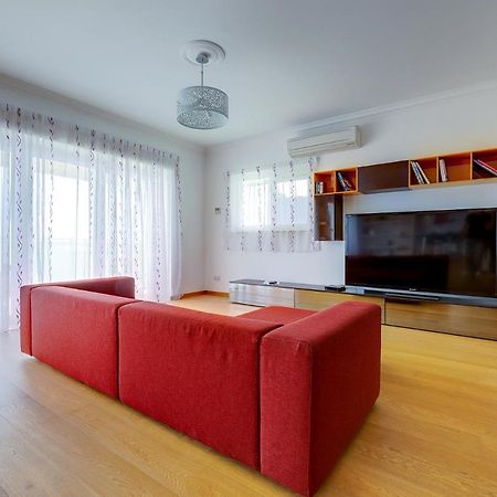 Seafront Apartment In Sliema With Pool, Upmarket Complex Exterior foto